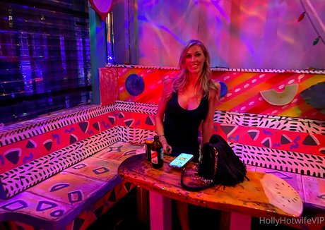 hollyhotwifevip Neue geleakte OnlyFans-Inhalte