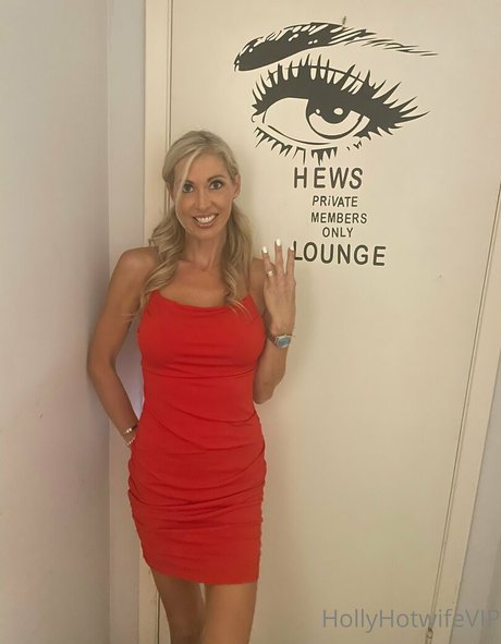 hollyhotwifevip OnlyFans Fotos