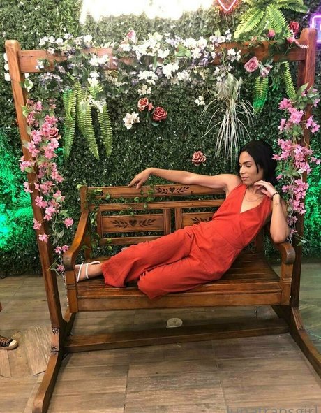 lunalacerda OnlyFans Gratis-Inhalte