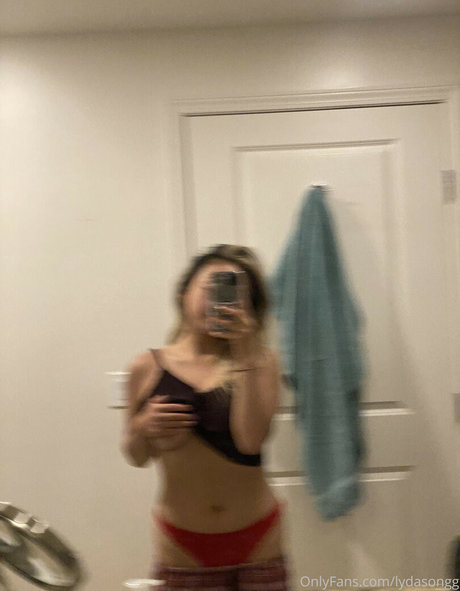 Lydaxxx Heiße OnlyFans Inhalte