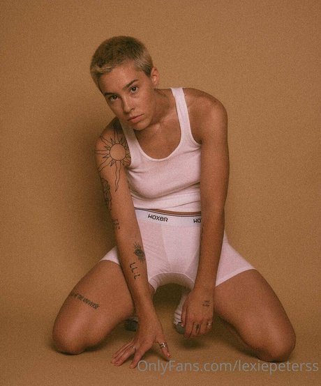 Lexiepeterss OnlyFans Pornografie