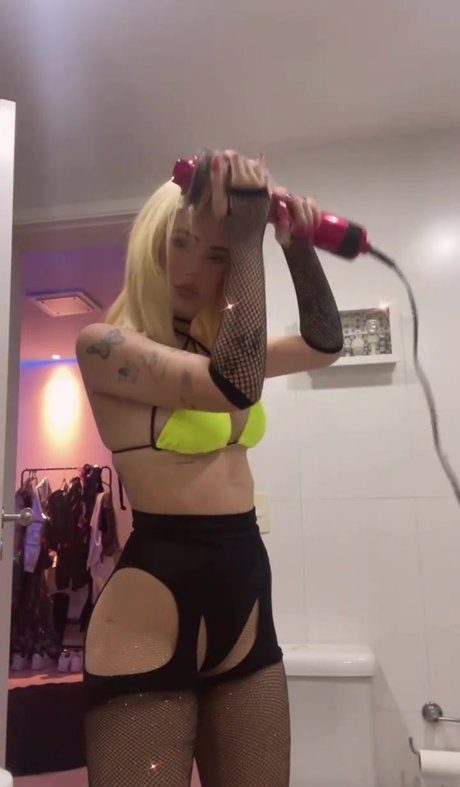 Lara Silva Oben ohne OnlyFans