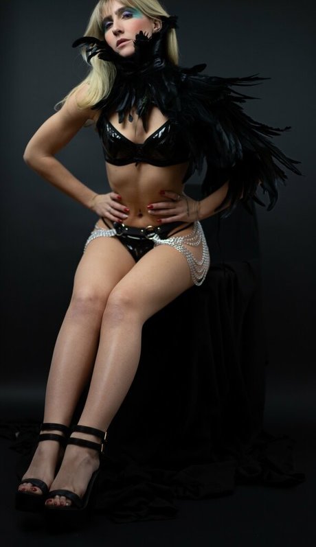 movementswithmolly OnlyFans