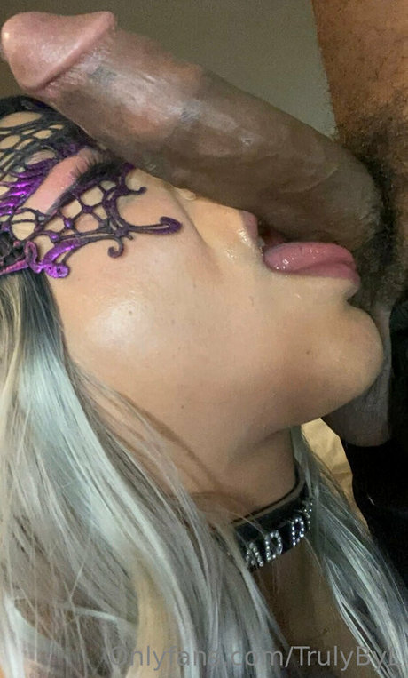 trulybyl OnlyFans-Bilder