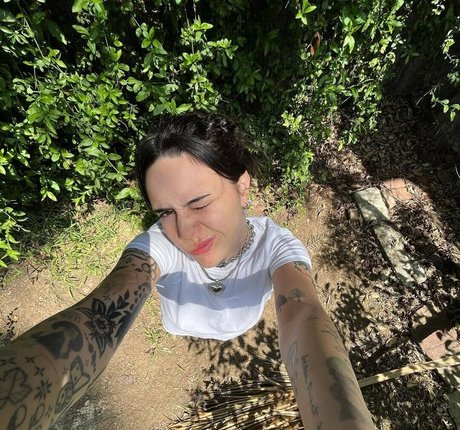 Bea Miller Leaked OnlyFans Content