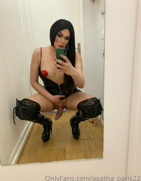 Agatha Moreira OnlyFans Brüste Bild