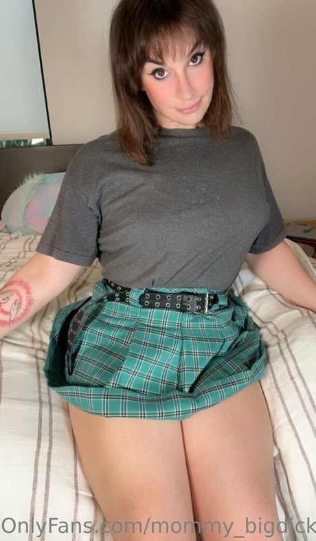 mommybigdickk Sex auf OnlyFans
