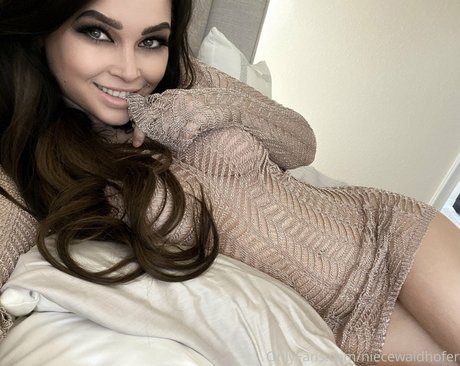 Niece Waidhofer OnlyFans XX