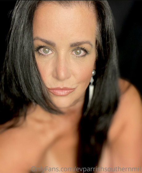 evparrishsouthernmil Sex OnlyFans