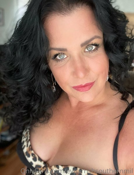 evparrishsouthernmil Nackt OnlyFans