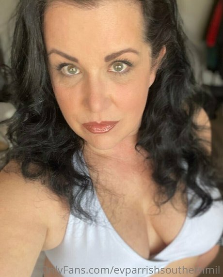 evparrishsouthernmil Nacktbilder-Leaks von OnlyFans