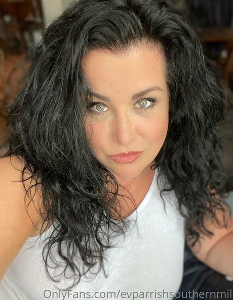 evparrishsouthernmil Nacktbilder von OnlyFans
