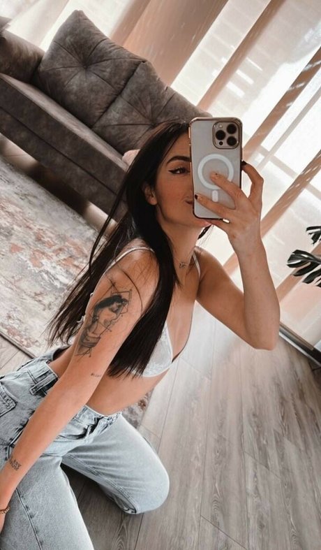 Annie Dreams Nur für Fans