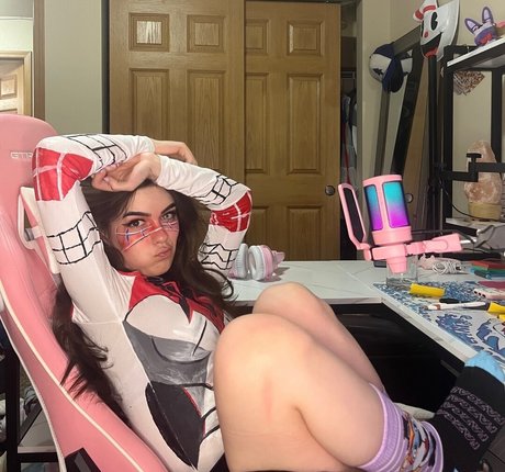 Awkspew roo2 Nacktbilder von OnlyFans geleakt