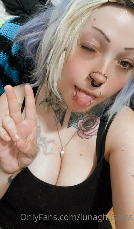 Luna Ghostess OnlyFans Gratis