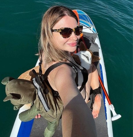 Ahrinyan Nacktbilder von OnlyFans geleakt