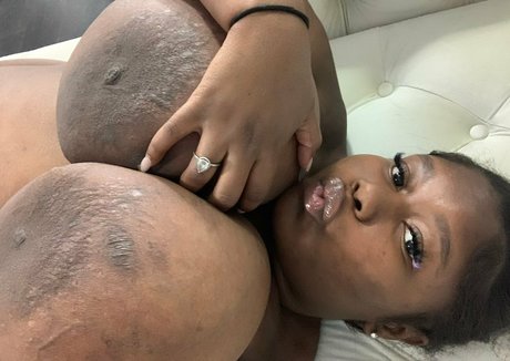 necyness2 OnlyFans kostenlos