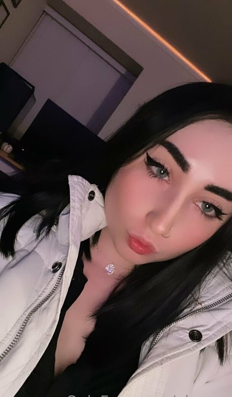 nic x x OnlyFans-Leaks