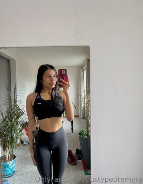 bustypetitemyra OnlyFans Striptease