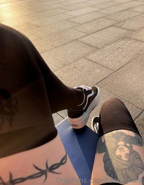 tashablunt Nacktpornos auf OnlyFans