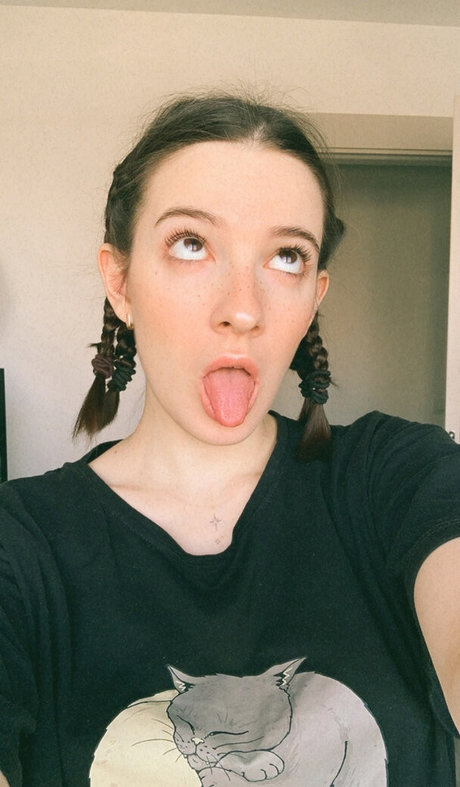 summermur Leaked OnlyFans Pornografie