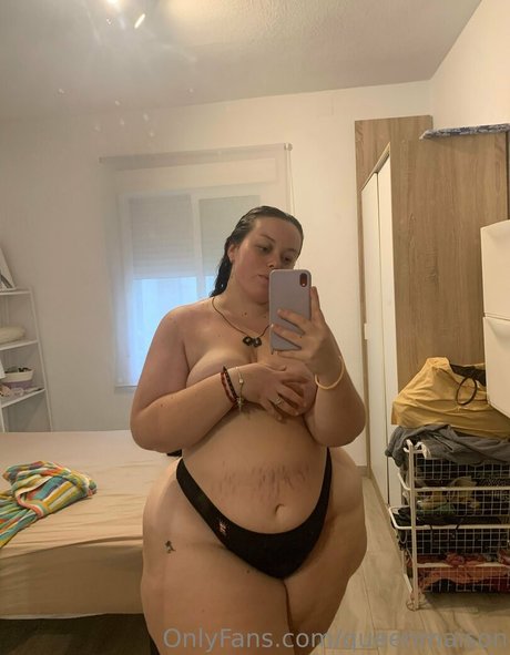 queenmaison Nacktbilder geleakt OnlyFans Nacktporno