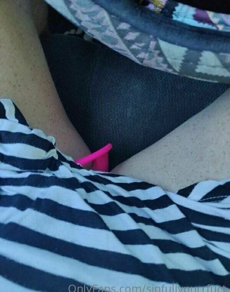 sinfullypurrfuct OnlyFans geleakt.