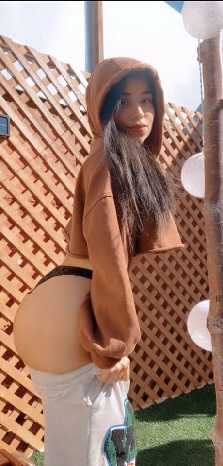 albapar Nacktbilder von OnlyFans geleakt