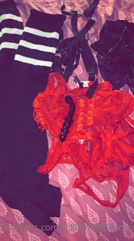 millionzofpeaches OnlyFans-Bilder geleakt