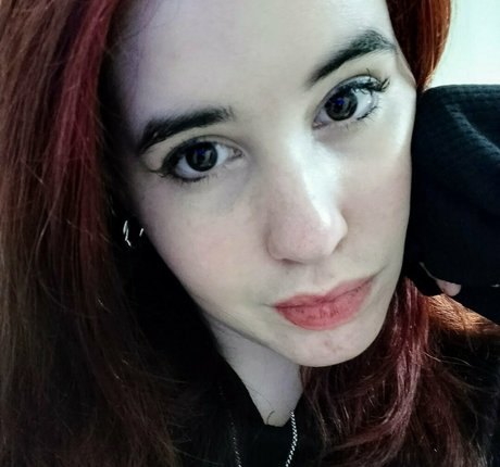 lxttlegirl 666 OnlyFans Sex