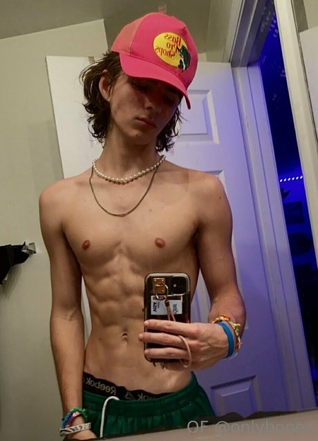 onlybonez OnlyFans Pornografie