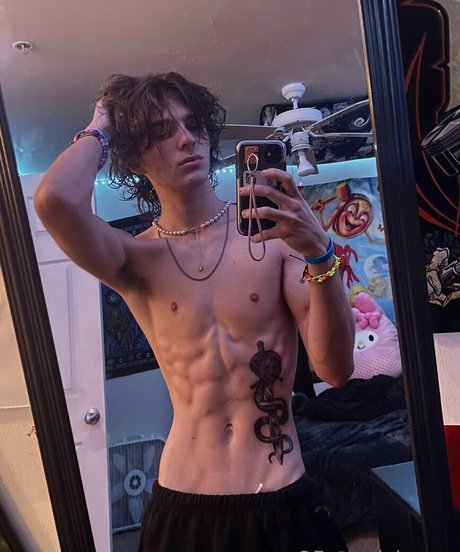 onlybonez Nacktbilder von OnlyFans