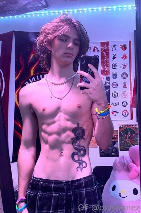onlybonez Nacktbilder von OnlyFans