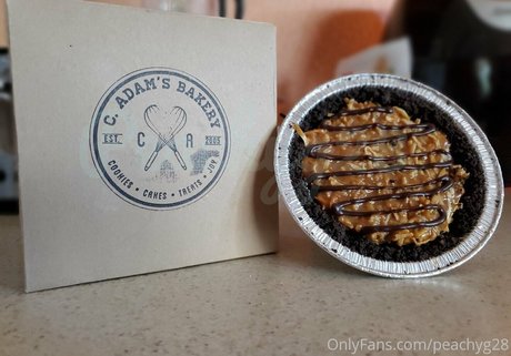 peachyg28 OnlyFans Nacktbilder