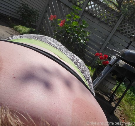 peachyg28 OnlyFans Sex Leaks