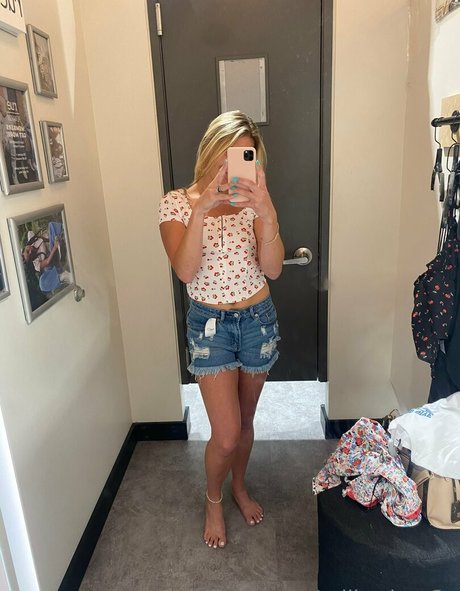 Blonde bombshell922 OnlyFans-Bild