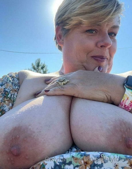 naughtylolatx Leaked OnlyFans Sextape