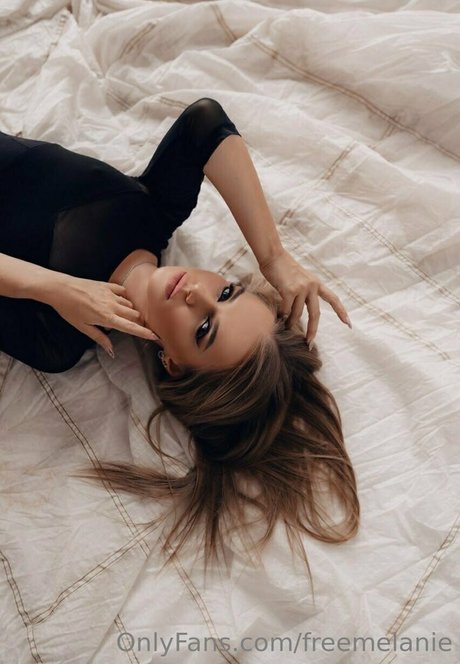 freemelanie OnlyFans Model Bilder