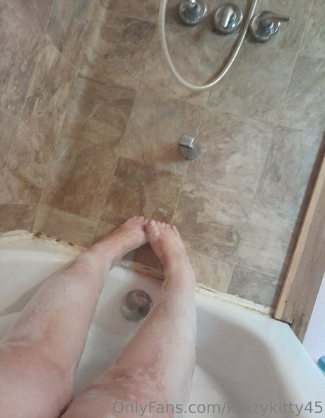 krazykitty45 OnlyFans Star