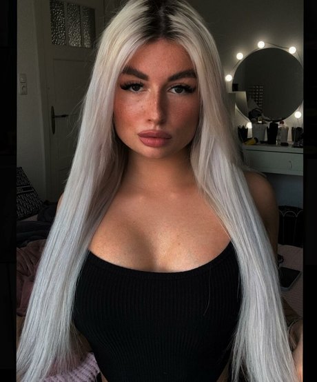 laeticia sophie OnlyFans Leaks