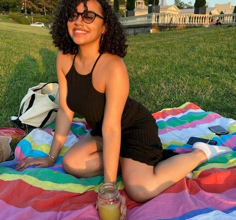 itsqueennovaa OnlyFans Leak