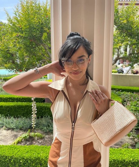 itsqueennovaa OnlyFans Model Bilder