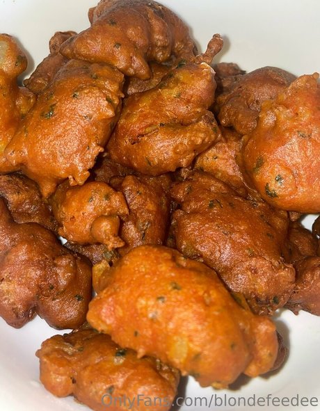 blondefeedee OnlyFans