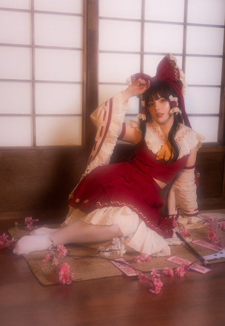 Saya Scarlet NurlyFans-Pornoleaks