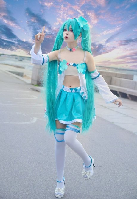 Saya Scarlet OnlyFans Arsch Leak