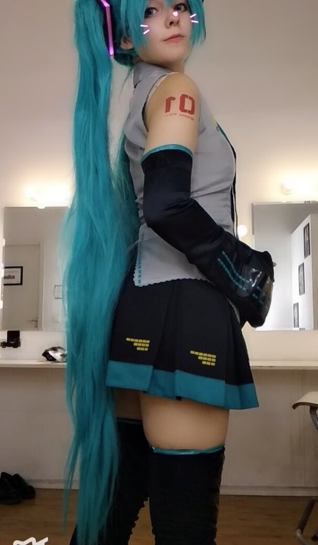 Saya Scarlet OnlyFans Nackt Leaks