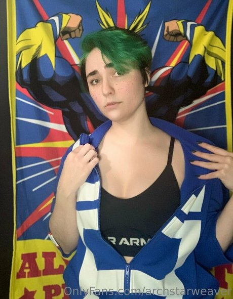 archstarweaver OnlyFans Model Bilder