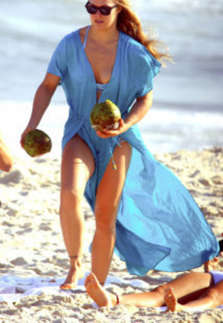 Ronda Rousey OnlyFans nackt