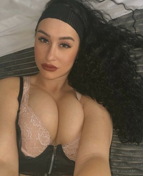 Heather Lynn Neuer OnlyFans Leak