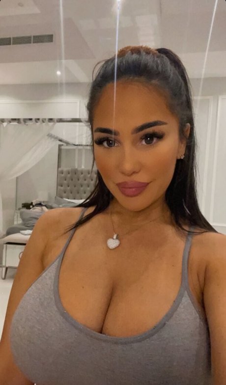 Milla Jasmine OnlyFans XXX